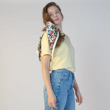 Load image into Gallery viewer, טישרט Noa
